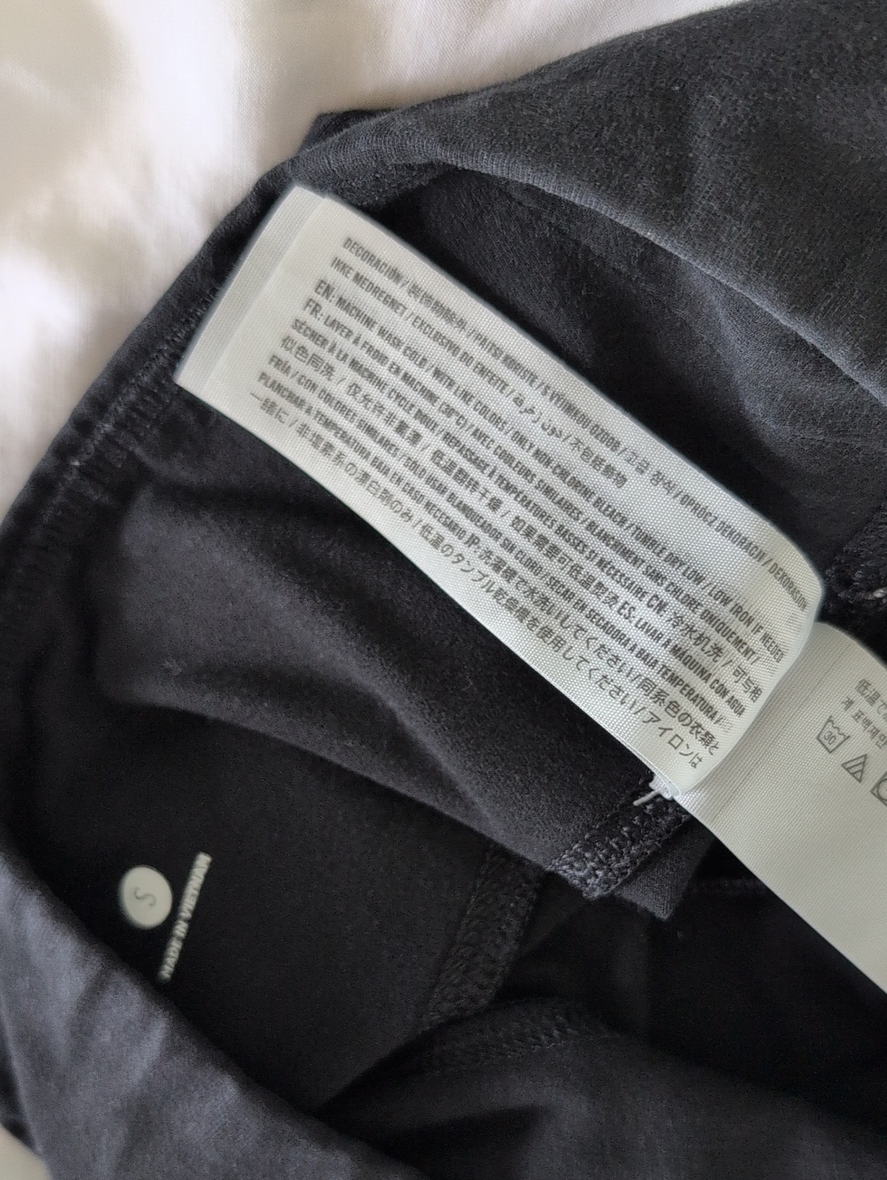 Hollister Flare Leggings -- Size Small - Picture 6 of 7